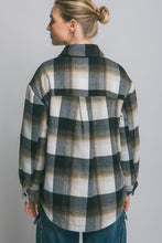 Load image into Gallery viewer, Black Plaid Button Up Jacket With Sherpa Lining
