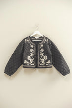 Load image into Gallery viewer, Black Quilted Floral Embroidered Padding Jacket
