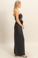 Load image into Gallery viewer, Black Sequined Detailed Jumpsuit
