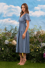 Load image into Gallery viewer, Blue V-Neck Short Sleeve Midi Dress
